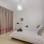 Апартаменты Luxury With Side Seaviews And Pool, Location By Buena Vista