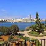 Luxury With Side Seaviews And Pool, Location By Buena Vista Слима