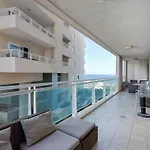 Luxury With Side Seaviews And Pool, Location By Buena Vista *