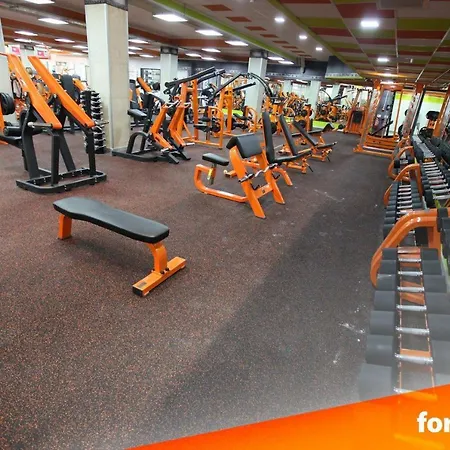 Luxury With Side Seaviews And Pool, Location Apartment Sliema